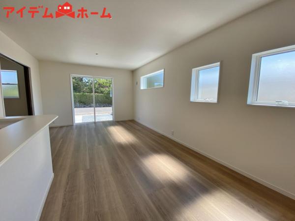 新築一戸建て 碧南市日進町２丁目11 名鉄三河線碧南中央駅 2,877万円