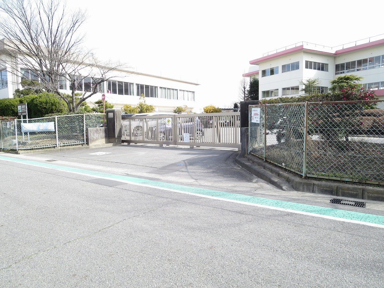 碧南市立日進小学校