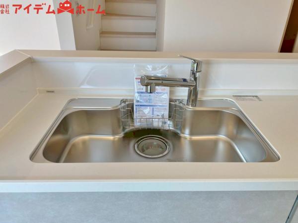 新築一戸建て 岡崎市若松町字東太夫道下 JR東海道本線（熱海〜米原）岡崎駅 3,490万円