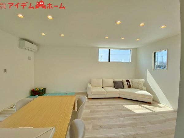 新築一戸建て 岡崎市若松町字東太夫道下 JR東海道本線（熱海〜米原）岡崎駅 3,490万円