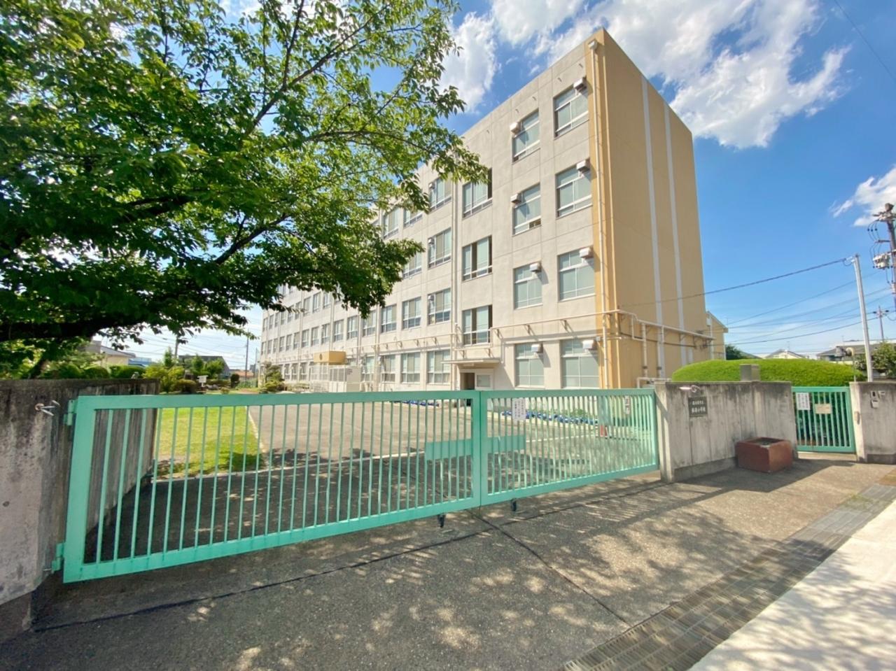 名古屋市立極楽小学校