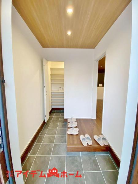 新築一戸建て 半田市白山町５丁目206-8 名鉄河和線知多半田駅 2,990万円