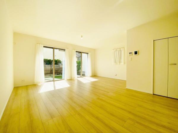 新築一戸建て 名古屋市名東区香流１丁目108-2 名古屋市東山線本郷駅 3,790万円