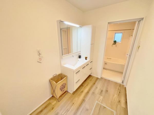 新築一戸建て 弥富市平島東３丁目22番 近鉄名古屋線近鉄弥富駅 2,990万円