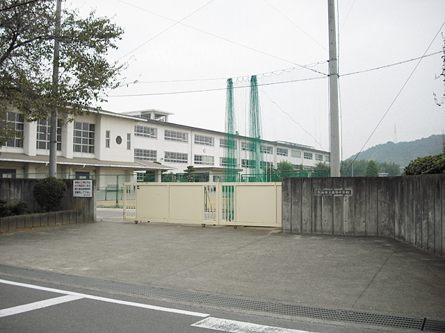 犬山市立南部中学校