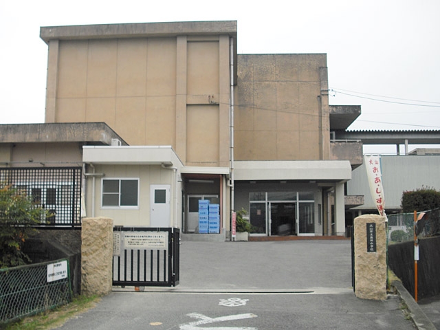 犬山市立楽田小学校