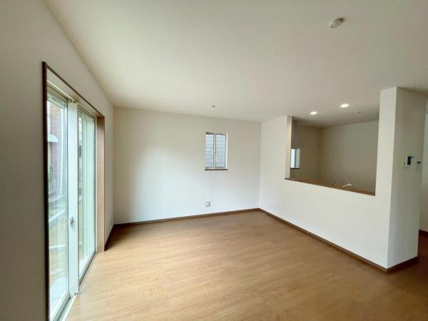 新築一戸建て 海部郡蟹江町西之森９丁目88 関西本線永和駅 2,190万円