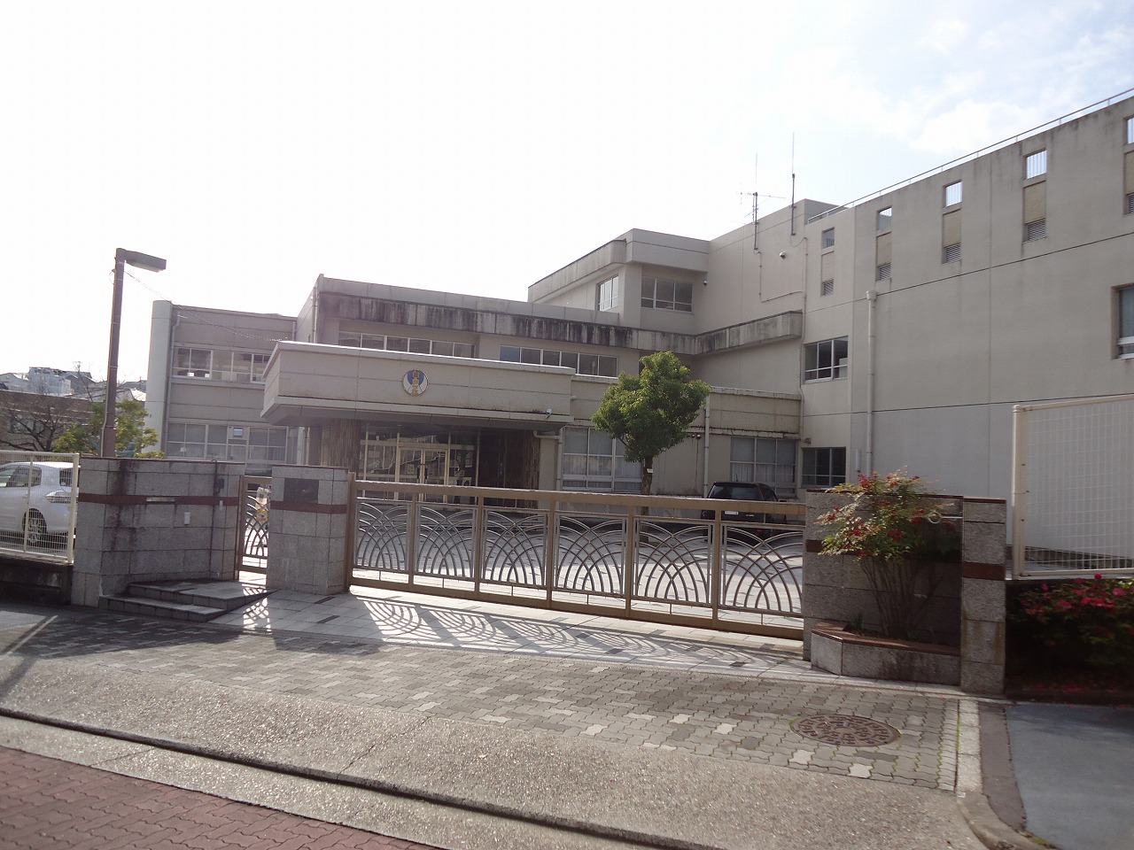 名古屋市立自由ケ丘小学校