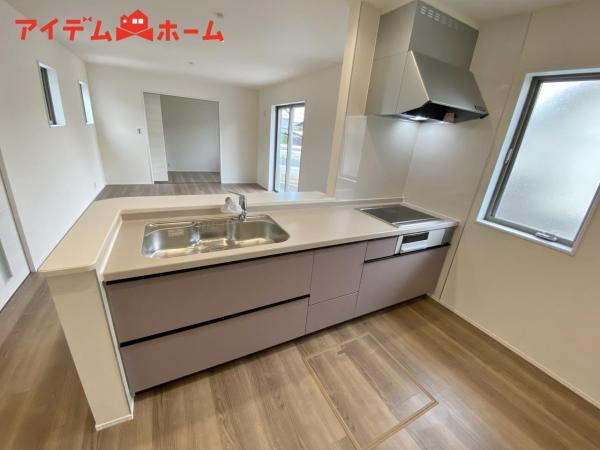 新築一戸建て 碧南市堀方町２丁目 名鉄三河線新川町駅 3,280万円