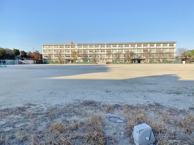 東海市立平洲中学校