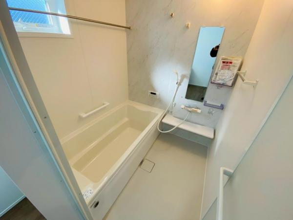 新築一戸建て 名古屋市北区福徳町５丁目17番、18番 名古屋市鶴舞線庄内緑地公園駅 3,840万円