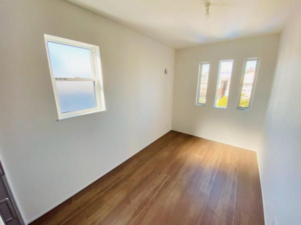 新築一戸建て 名古屋市北区福徳町５丁目17番、18番 名古屋市鶴舞線庄内緑地公園駅 3,840万円