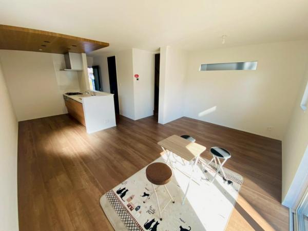 新築一戸建て 名古屋市北区福徳町５丁目17番、18番 名古屋市鶴舞線庄内緑地公園駅 3,840万円