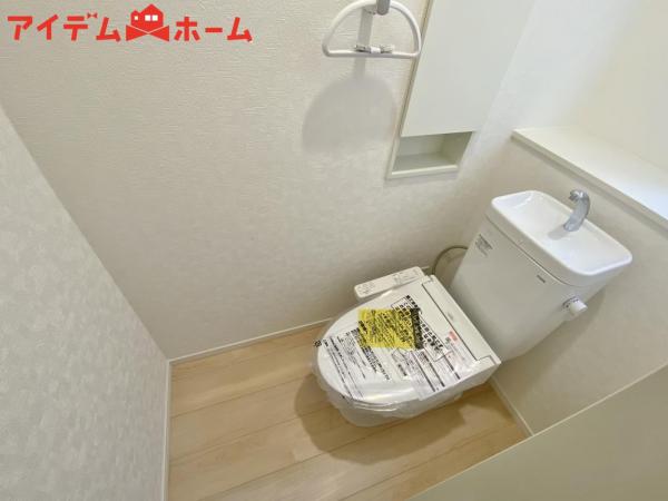 新築一戸建て 岡崎市本宿台２丁目3-7 名鉄名古屋本線本宿駅 2,390万円