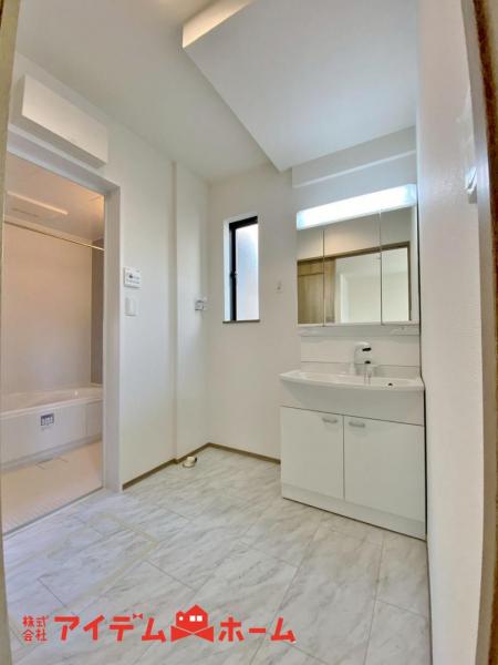 新築一戸建て 名古屋市緑区鳴丘１丁目 名古屋市桜通線神沢駅 3,990万円