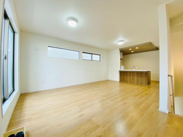 新築一戸建て 名古屋市瑞穂区雁道町１丁目35番7 JR東海道本線（熱海〜米原）熱田駅 4,880万円