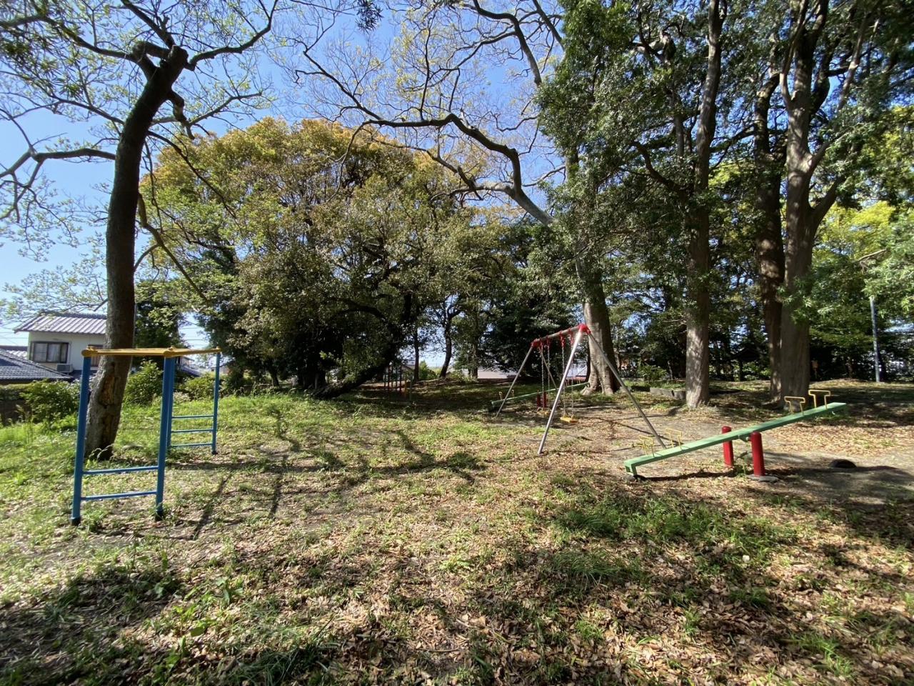 沖之須児童遊園