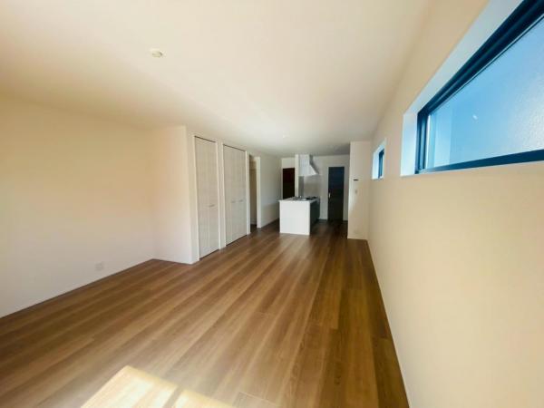 新築一戸建て 名古屋市北区喜惣治１丁目122 東海交通事業城北線比良駅 2,880万円