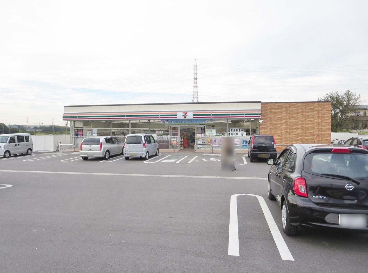 セブンイレブン 日進野方町稲荷店