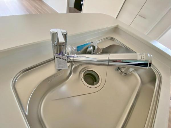 新築一戸建て 半田市新居町３丁目6番 JR武豊線亀崎駅 3,080万円