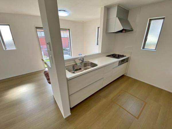 新築一戸建て 常滑市青海町６丁目70 名鉄常滑線西ノ口駅 2,890万円