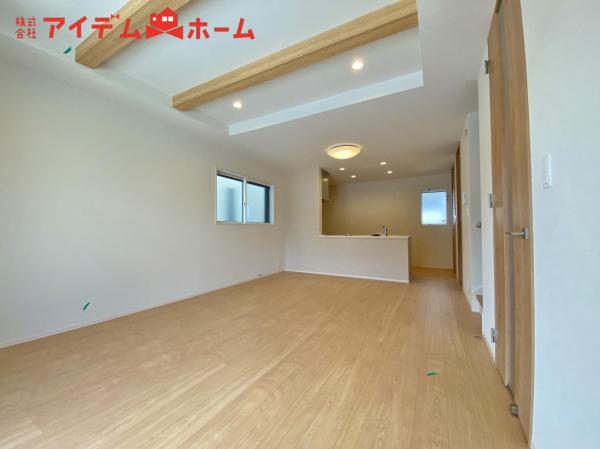 新築一戸建て 安城市里町七曲リ 名鉄名古屋本線新安城駅 4,090万円