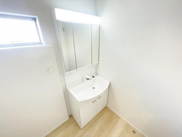 新築一戸建て 小牧市大字岩崎字東成海106番2、106番5 名鉄小牧線味岡駅 3,190万円