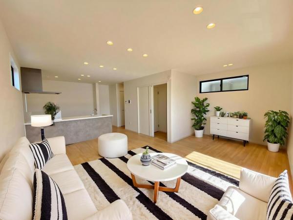 新築一戸建て 名古屋市千種区清明山１丁目1011番の一部 名古屋市名城線砂田橋駅 5,999万円