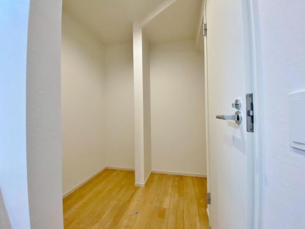 新築一戸建て 名古屋市千種区清明山１丁目1011番の一部 名古屋市名城線砂田橋駅 5,999万円