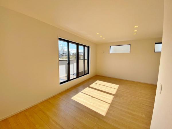 新築一戸建て 名古屋市千種区清明山１丁目1011番の一部 名古屋市名城線砂田橋駅 5,999万円