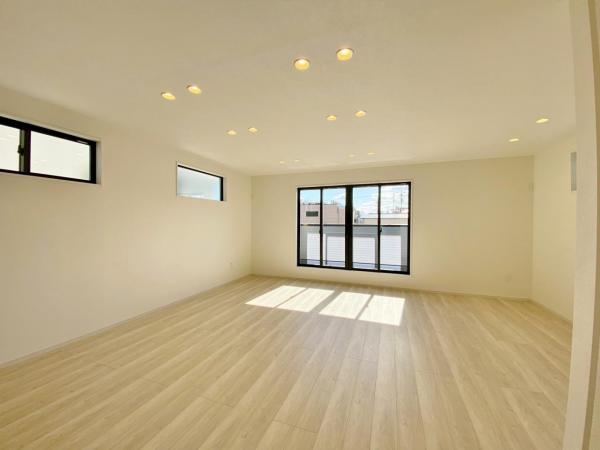 新築一戸建て 名古屋市千種区清明山１丁目1011番の一部 名古屋市名城線砂田橋駅 5,999万円