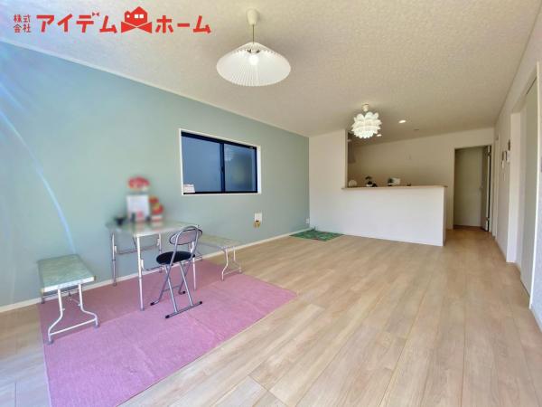 新築一戸建て 岡崎市六名南１丁目 愛知環状鉄道六名駅 3,390万円