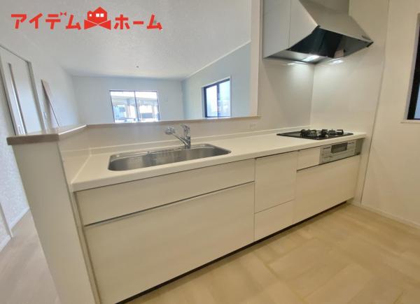 新築一戸建て 岡崎市六名南１丁目 愛知環状鉄道六名駅 3,390万円