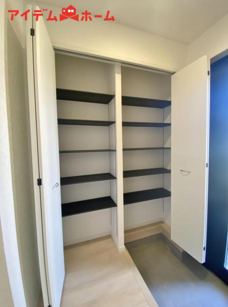 新築一戸建て 岡崎市六名南１丁目 愛知環状鉄道六名駅 3,390万円