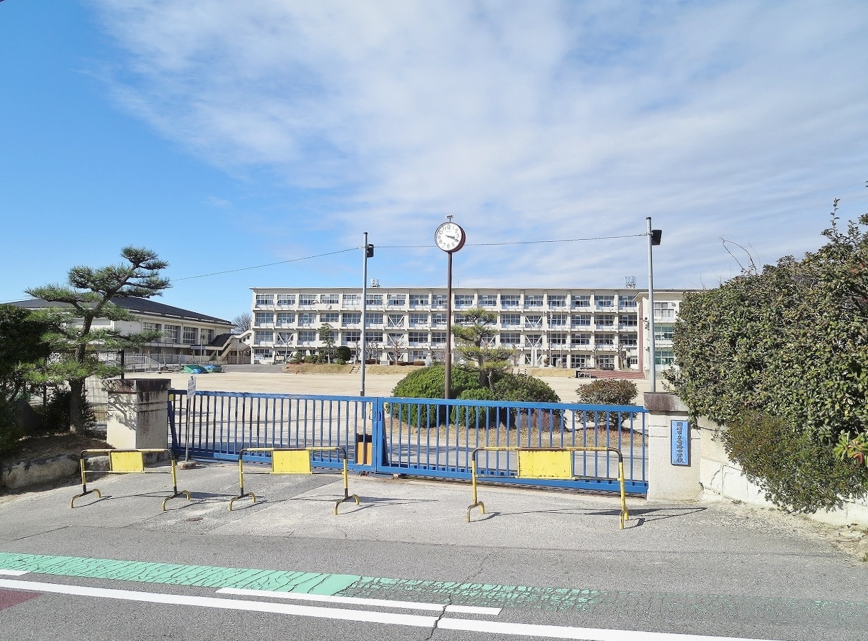 岡崎市立竜海中学校