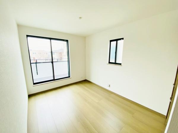 新築一戸建て 春日井市東野町４丁目1-5 JR中央本線春日井駅 3,390万円
