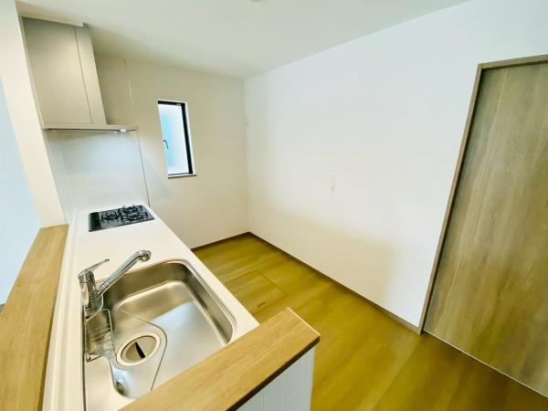 新築一戸建て 春日井市東野町４丁目1-5 JR中央本線春日井駅 3,390万円