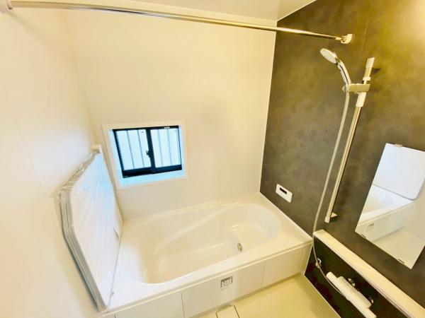 新築一戸建て 春日井市東野町４丁目1-5 JR中央本線春日井駅 3,390万円