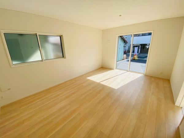 新築一戸建て 名古屋市北区喜惣治２丁目78番2 東海交通事業城北線比良駅 3,190万円