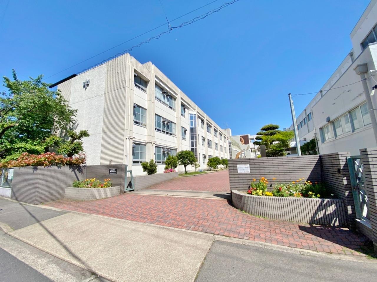 名古屋市立城山中学校