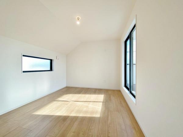 新築一戸建て 名古屋市名東区西里町３丁目12 名古屋市東山線星ヶ丘駅 5,799万円