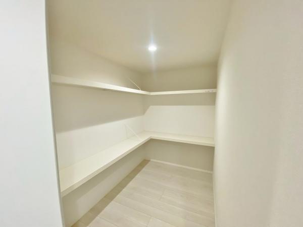 新築一戸建て 名古屋市名東区高社１丁目116-4 名古屋市東山線一社駅 6,180万円