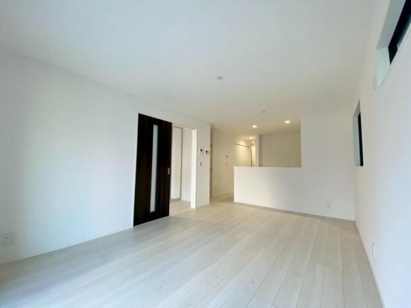 新築一戸建て 名古屋市名東区高社１丁目116-4 名古屋市東山線一社駅 6,180万円