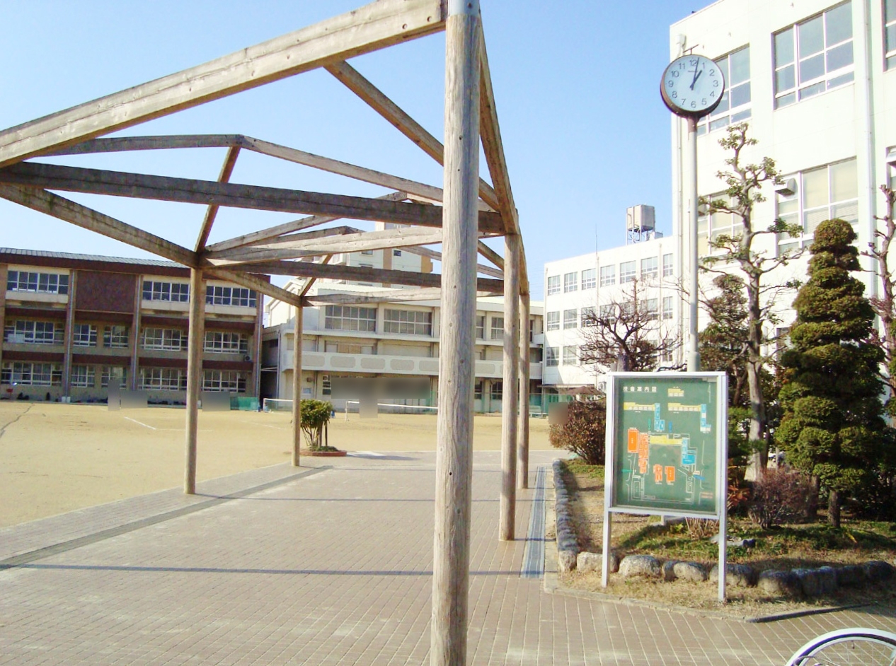 名古屋市立山田東中学校