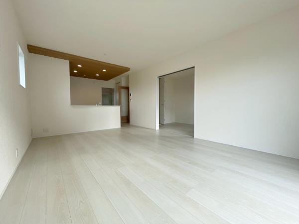 新築一戸建て 弥富市五斗山３丁目91 近鉄名古屋線佐古木駅 2,780万円