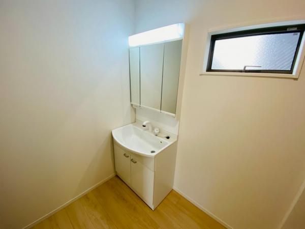 新築一戸建て 名古屋市西区比良１丁目344番 東海交通事業城北線比良駅 3,290万円