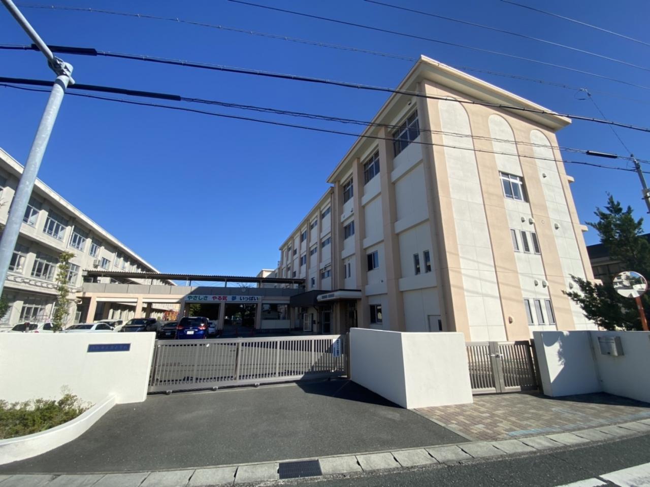 浜松市立与進小学校