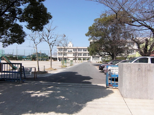 春日井市立勝川小学校