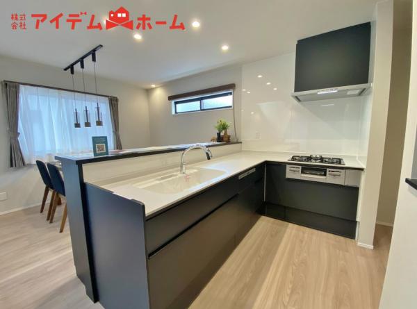 新築一戸建て 岡崎市門前町１丁目 名鉄名古屋本線東岡崎駅 5,480万円