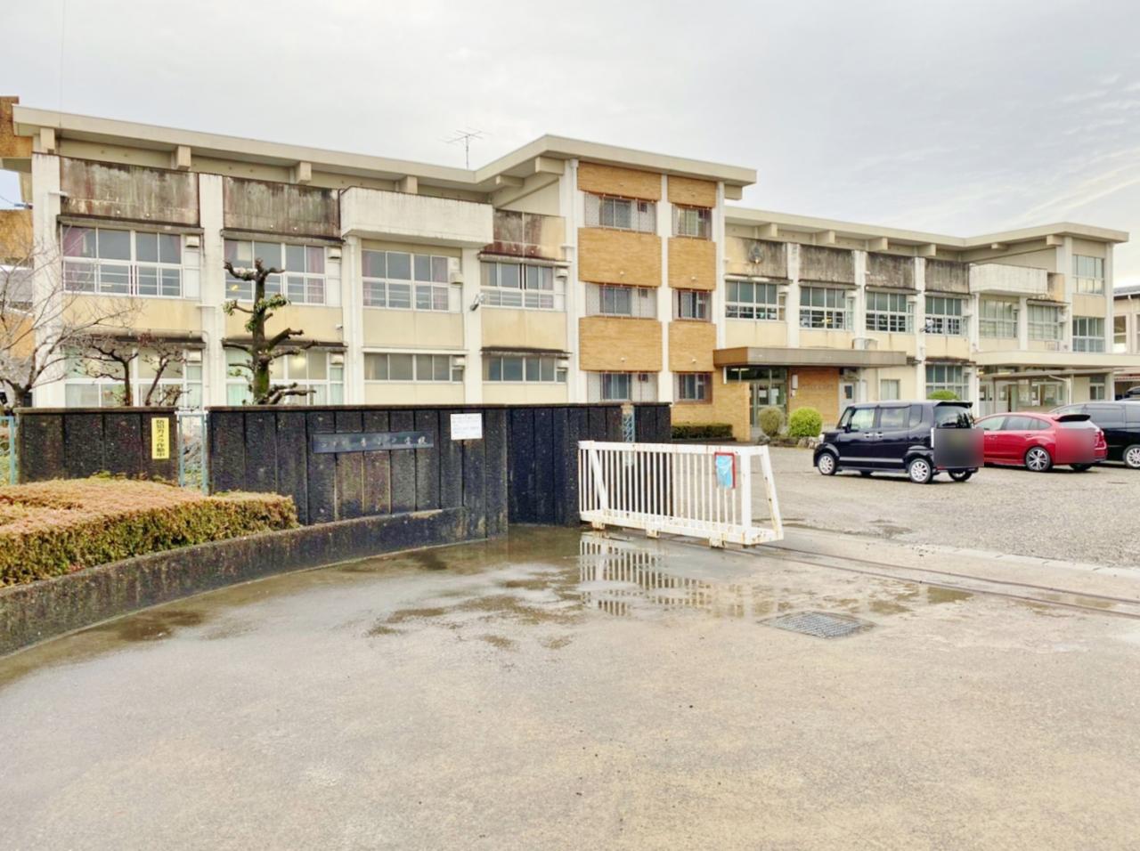 岐阜市立厚見中学校